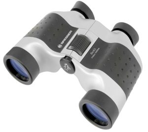 Bresser junior Fernglas 8 x 40 auf weissem Hintergrund