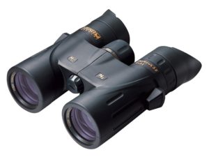 Steiner 8031 SkyHawk 3.0 Fernglas auf weissem Grund